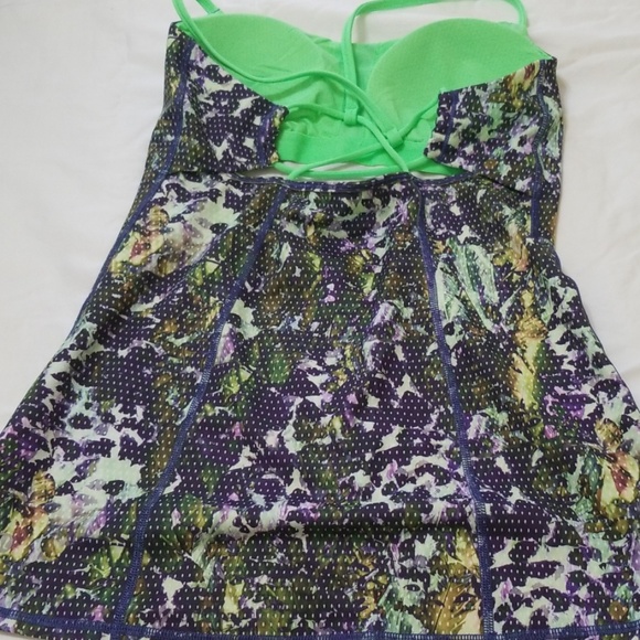 Lululemon top - Picture 3 of 7